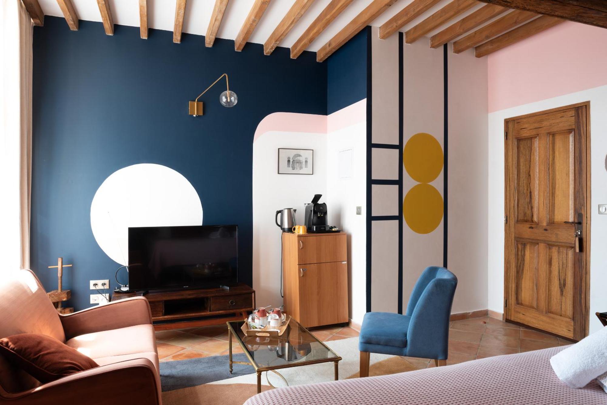 La Maison D'En Bas Des Seigneurs Cucuron Rum bild